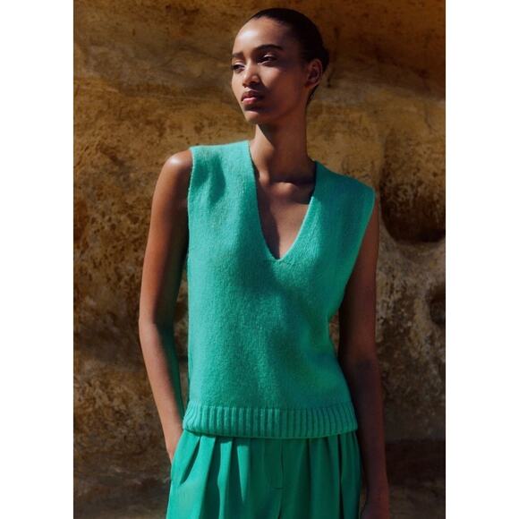 ME+EM Merino Cashmere Silk V-Neck Sweater Vest Sleeveless Jumper Teal Medium - Picture 1 of 11